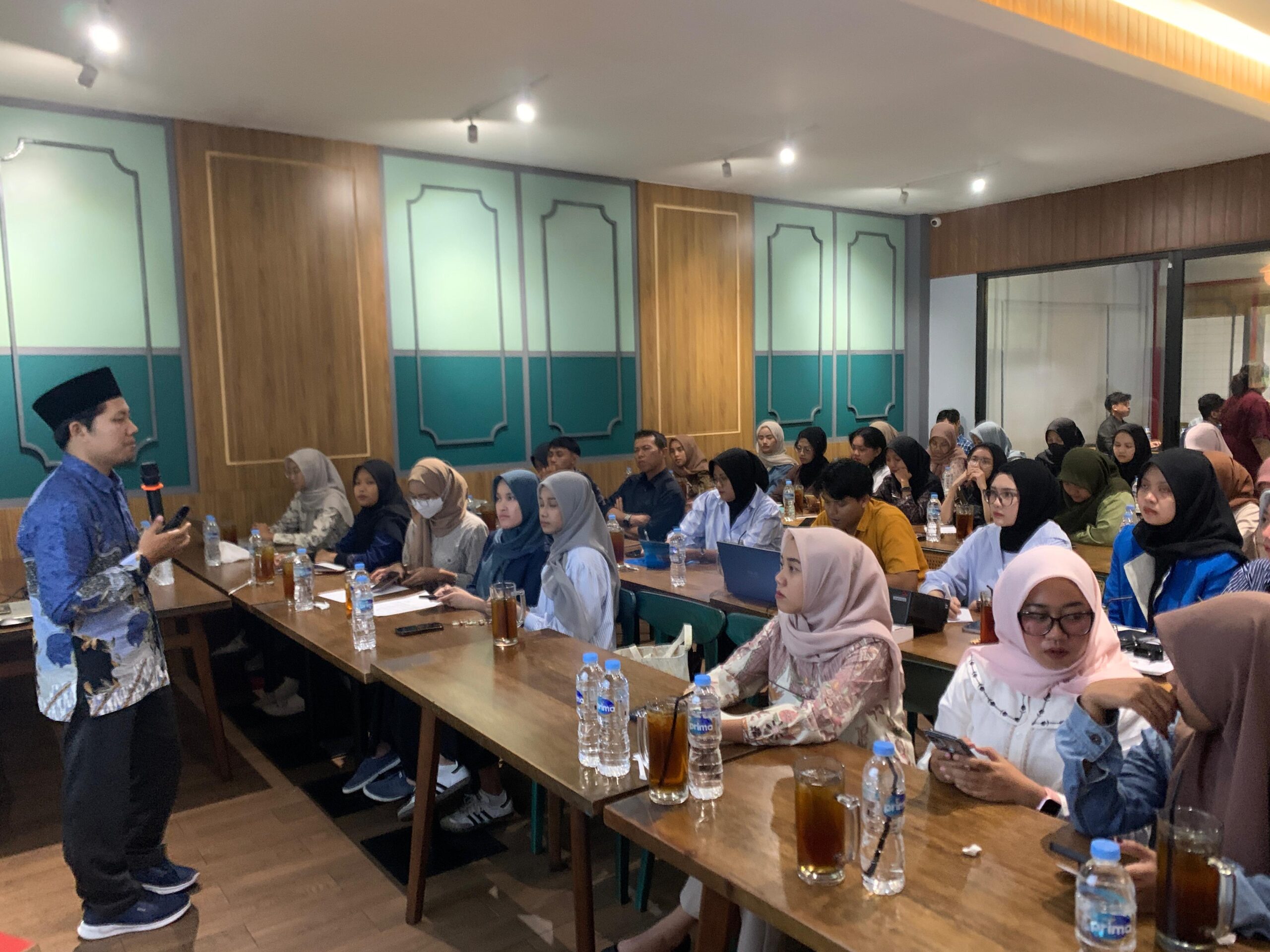 pelatihan sertifikasi halal untuk SPPG di Kota Semarang. (matasemarang.com/Lia Dina)