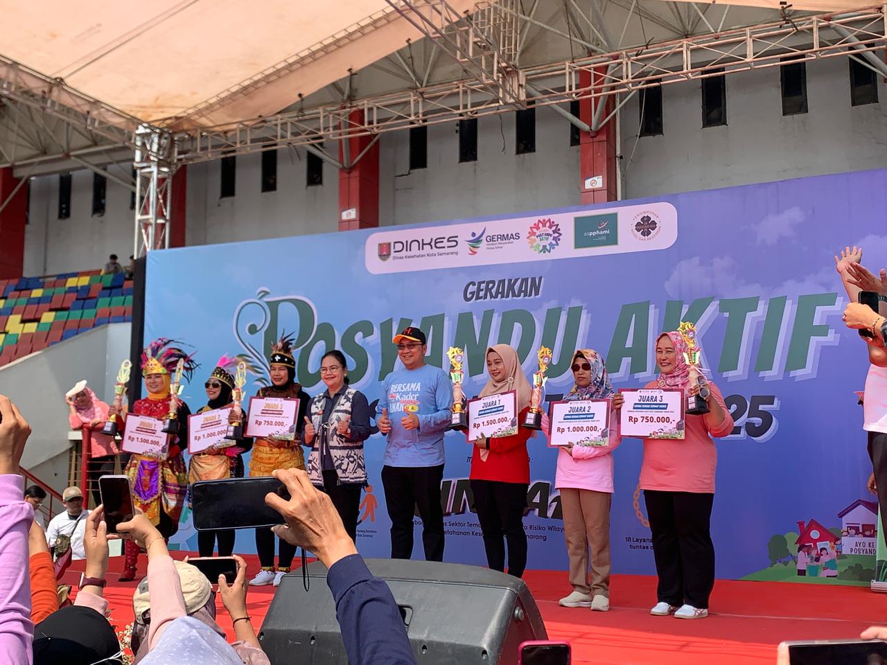 Lomba Posyandu Aktif di GOR Tri Lomba Juang. (matasemarang.com/Lia DIna)