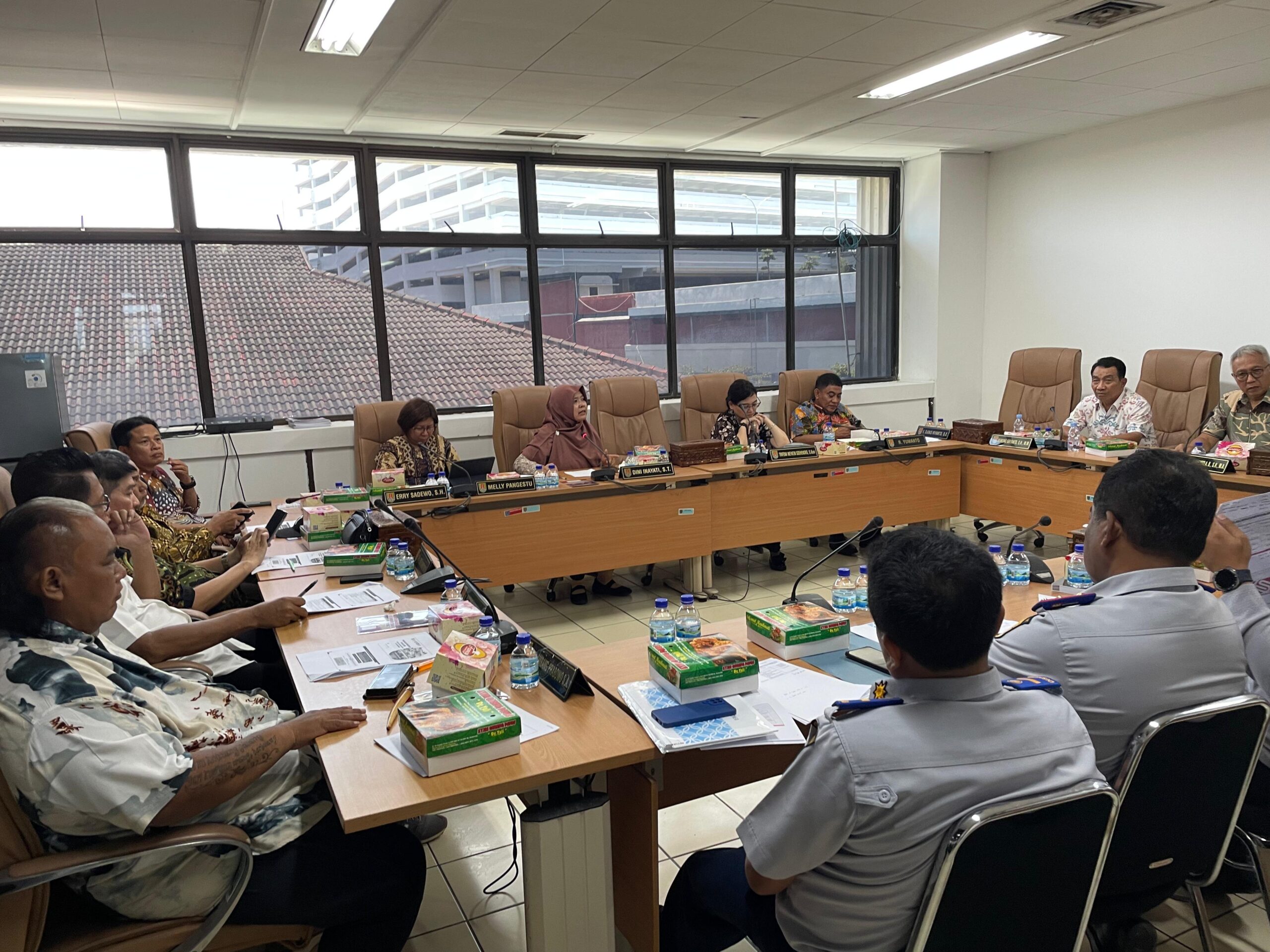 Rapat kerja komisi C DPRD dan DLH Kota Semarang. (matasemarang.com/Lia Dina)