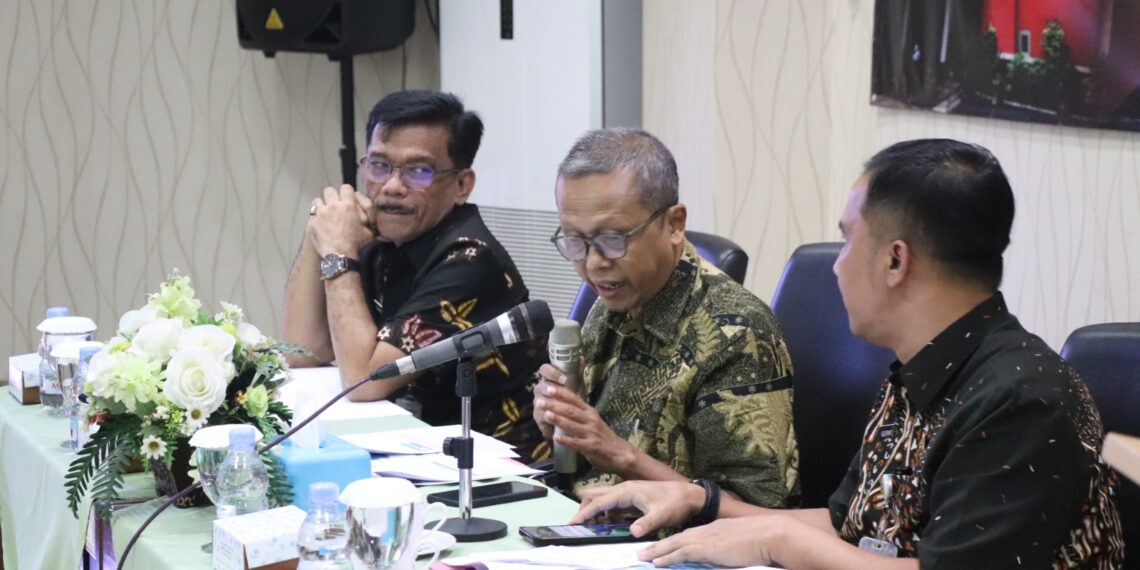 Komisi C DPRD Provinsi Jateng berdiskusi soal PAD di Samsat Boyolali (foto: DPRD Jateng)