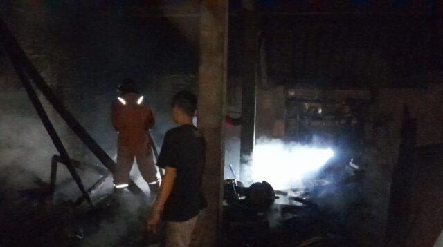 Rumah di Ungaran Timur Kebakaran karena pemilik lupa matikan tungku (foto: Polres Semarang)