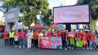 DLH Kota Semarang mengkampanyekan World Cleanup Day (WCD) kepada para pengunjung Car Free Day (CFD) di Simpang Lima Kota Semarang, Minggu pagi 28 September 2025.