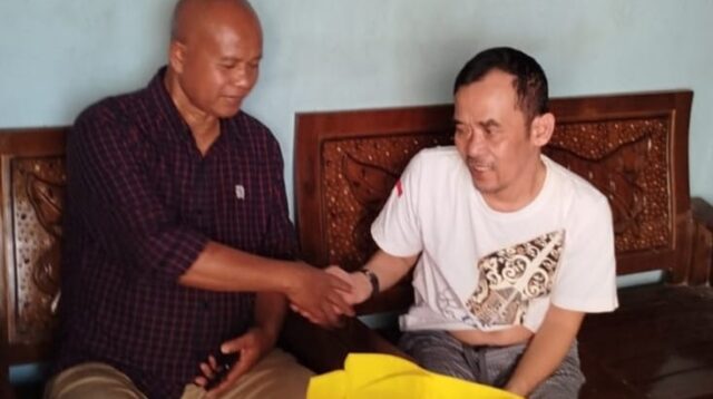 LKK Semarang mengunjungi seniman yang sakit