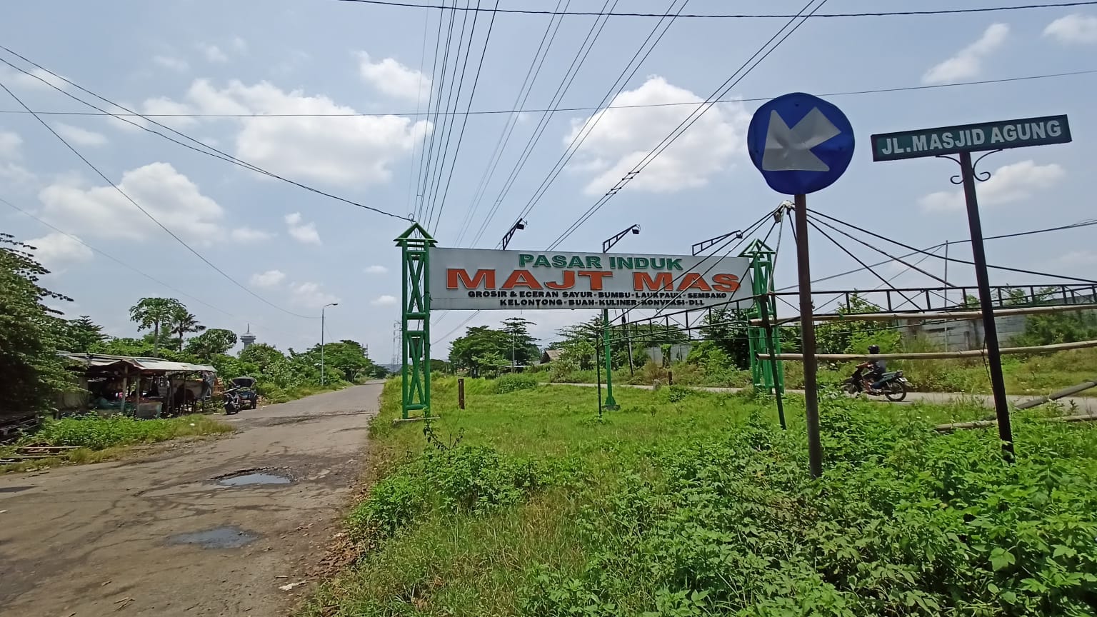 MAJT berencana membangun pasar halal (matasemarang.com/ Ade Lukmono) MAJT berencana membangun pasar halal (matasemarang.com/ Ade Lukmono)