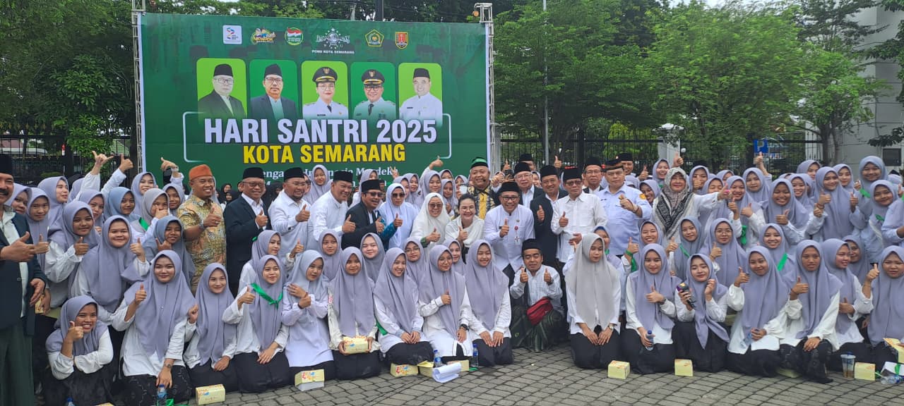 Peringatan Hari Santri Nasional 2025 di Kota Semarang. (matasemarang.com/Lia Dina)