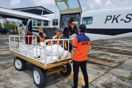 pelaksanaan operasi modifikasi cuaca. (matasemarang.com/Lia Dina) pelaksanaan operasi modifikasi cuaca. (matasemarang.com/Lia Dina)
