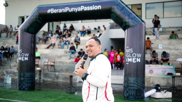 Direktur Utama BPR Bank Pasar Kota Semarang Novi Anton Andi Taadi Direktur Utama BPR Bank Pasar Kota Semarang Novi Anton Andi Taadi
