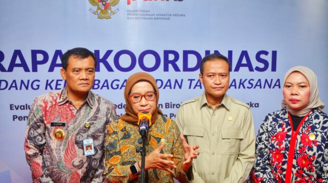 Menteri PAN-RB Rini Widyantini. (matasemarang.com/Lia Dina) Menteri PAN-RB Rini Widyantini. (matasemarang.com/Lia Dina)