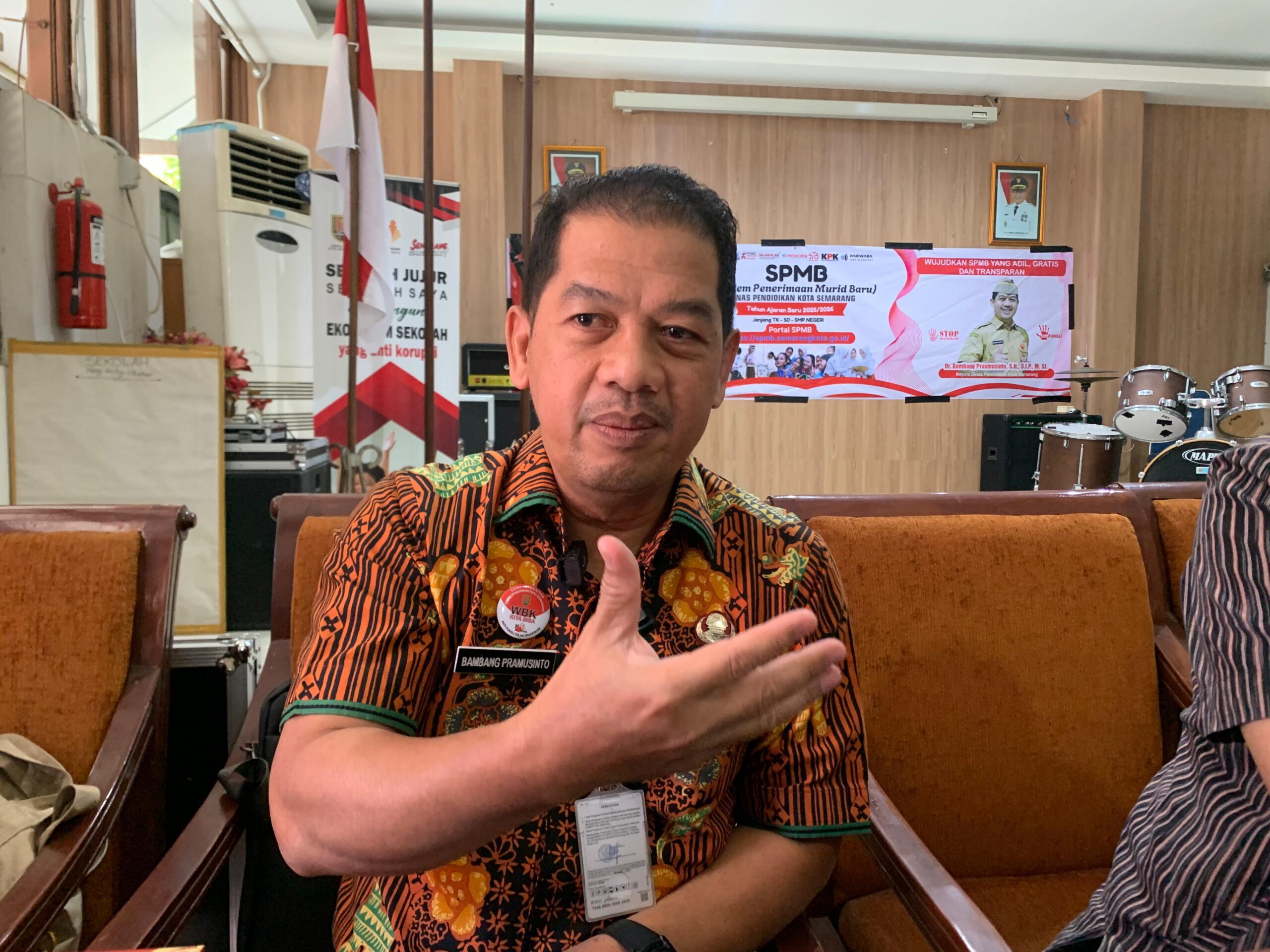 Kepala Dinas Pendidikan Kota Ssemarang Bambang Pramusinto. (matasemarang.com/lia Dina)