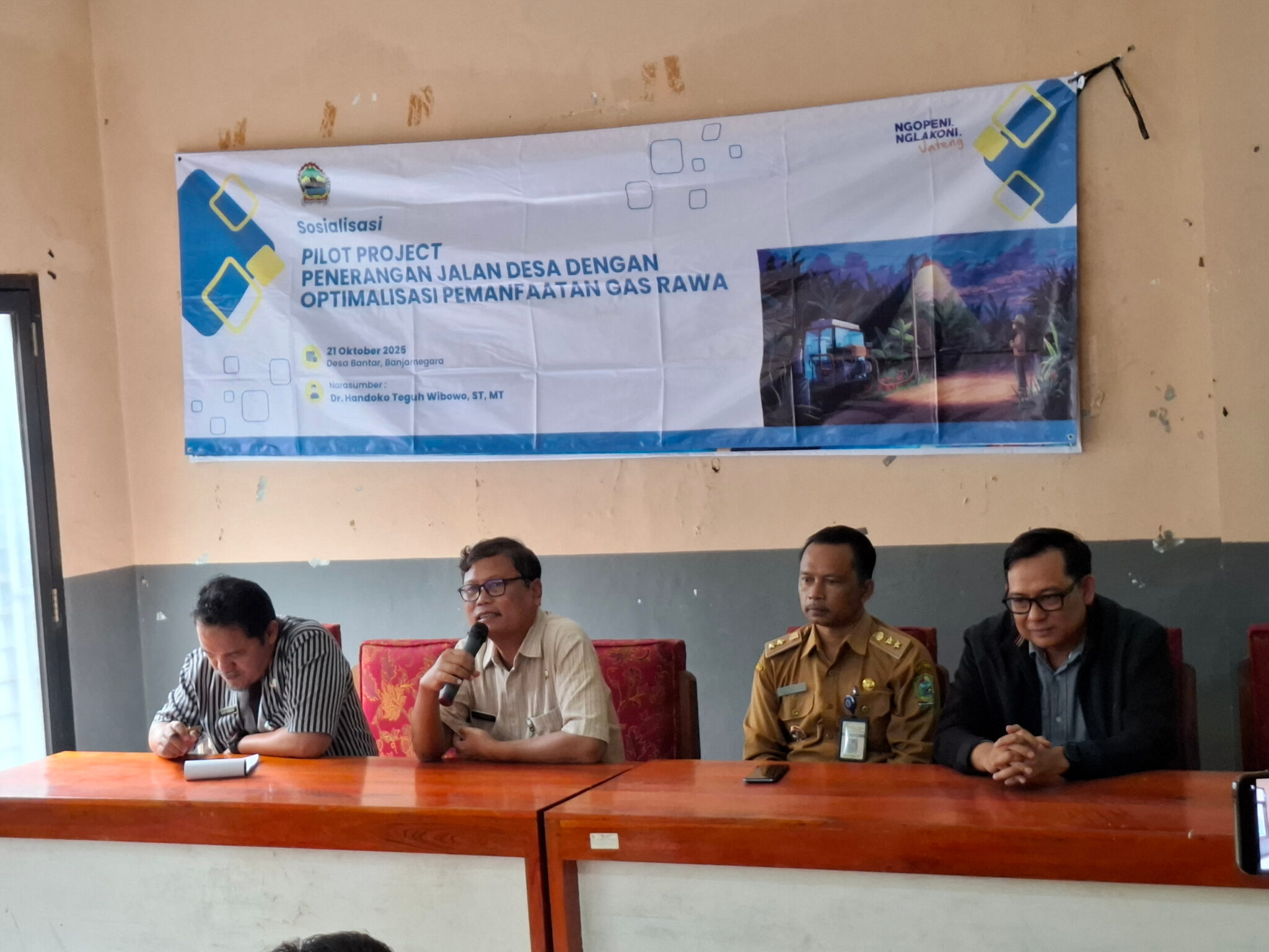 Unsoed dan Dinas ESDM kembangkan energi alternatif gas rawa (Humas Unsoed)