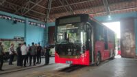 uji coba bus listrik di Kota Semarang. (matasemarang.com/Lia Dina)