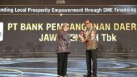 Bank Jateng meraih penghargaan bergengsi di CNN Indonesia Awards 2025 (foto: Bank Jateng)
