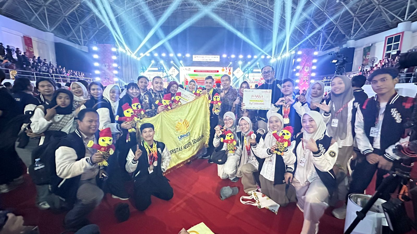 Tim PKM Unnes masuk 10 besar PIMNAS ke-38 (matasemarang.com/Lia Dina) Tim PKM Unnes masuk 10 besar PIMNAS ke-38 (matasemarang.com/Lia Dina)