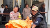 Penemuan mayat perempuan di kos wilayah Karangrejo, Senin 17 November 2025 (foto: Polsek Gajahmungkur)