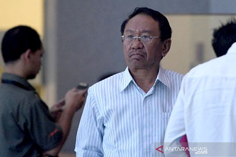 20171017antarafoto-pemeriksaan-mantan-bupati-konawe-utara-171017-sgd-2c