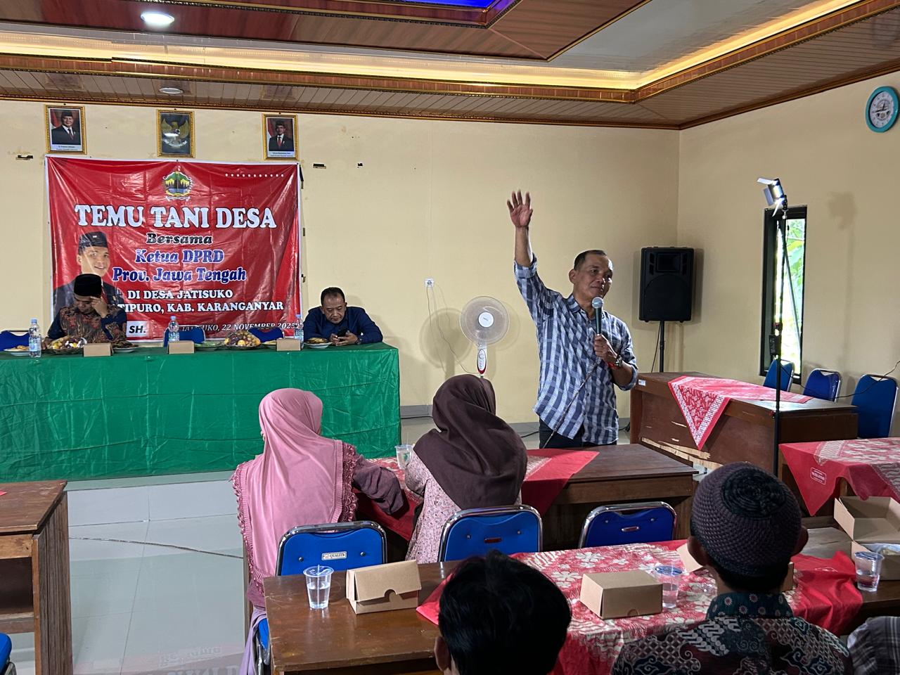 DPRD Jateng Sumanto mendorong para petani berani inovatif