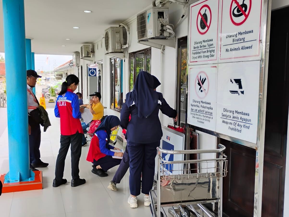 Ramp Check di wilayah Daop 4 Semarang. (matasemarang.com/Lia Dina) Ramp Check di wilayah Daop 4 Semarang. (matasemarang.com/Lia Dina)