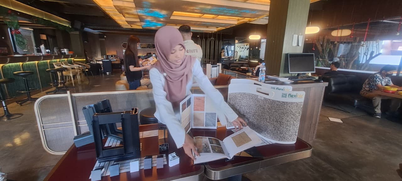 kegiatan temu pelaku usaha building material di Semarang. (matasemarang.com/Lia Dina) kegiatan temu pelaku usaha building material di Semarang. (matasemarang.com/Lia Dina)