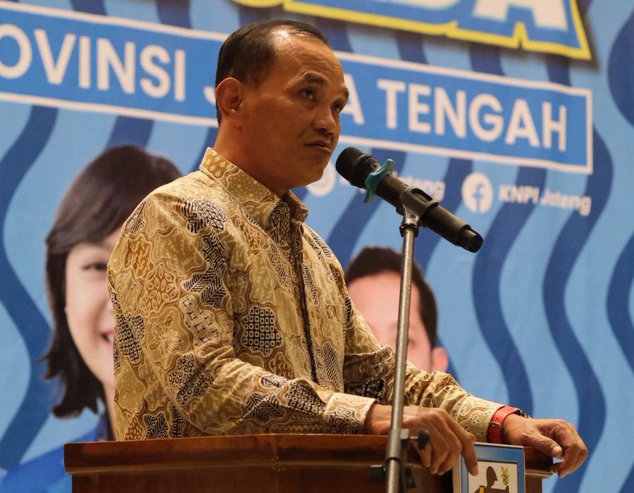Ketua DPRD Jateng Sumanto dalam Rapimpurda DPD KNPI Jateng di Karanganyar, Sabtu, 6 Desember 2025