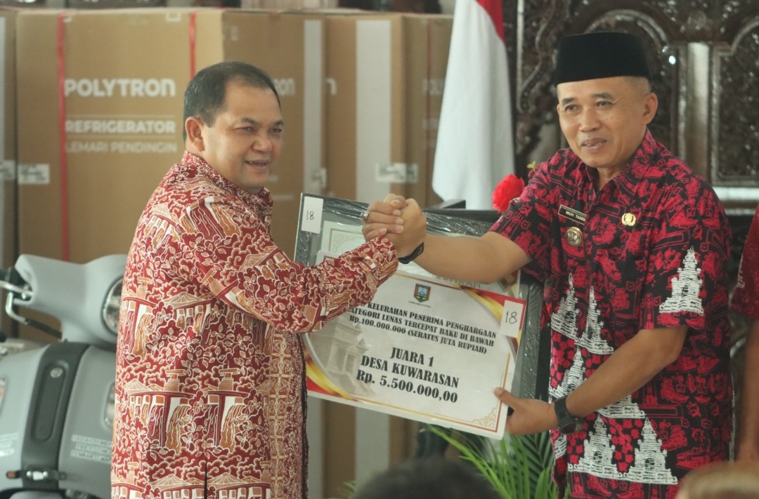 PAD Kabupaten Semarang 2025 melampaui target (foto: Pemkab Semarang) PAD Kabupaten Semarang 2025 melampaui target (foto: Pemkab Semarang)