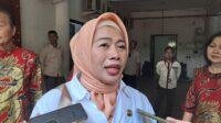 Plt Kepala Dinsos Kota Semarang Endang Sarwiningsih. (matasemarang.com/Lia Dina)