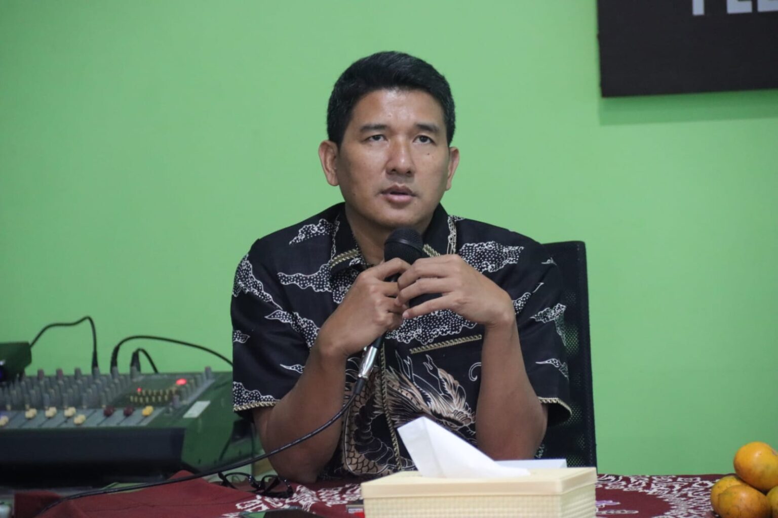 Komisi A DPRD Provinsi Jateng berdiskusi dengan DPMPTSP Kabupaten Pemalang, Rabu 7 Januari 2026