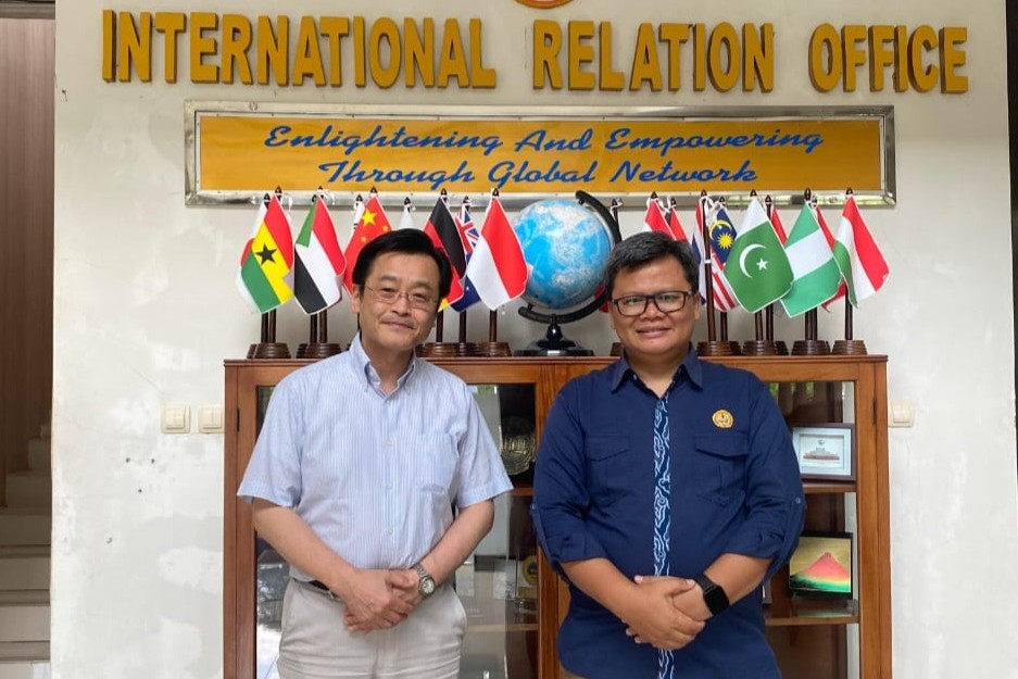 Yako Kozano dari Aichi University berkunjung ke Unsoed (foto: Humas Unsoed) Yako Kozano dari Aichi University berkunjung ke Unsoed (foto: Humas Unsoed)