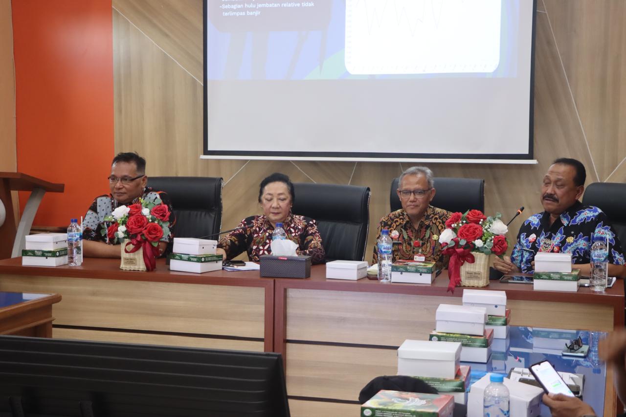 Komisi E DPRD Provinsi Jateng berdiskusi dengan BPBD dan Dinas PUPR Kabupaten Grobogan, Kamis 8 Januari 2026