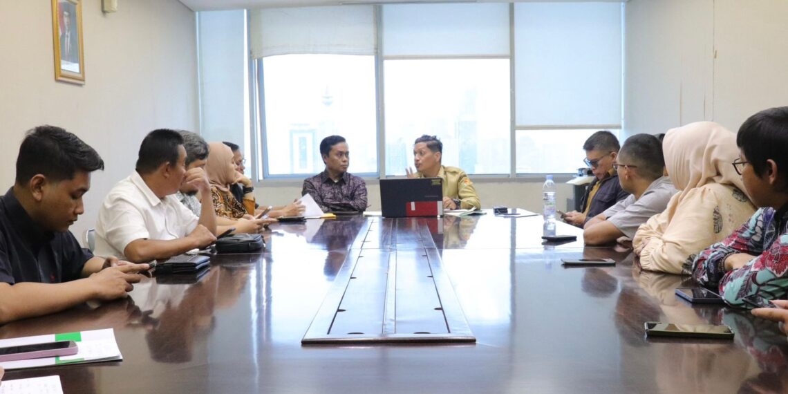 Komisi A DPRD Provinsi Jateng membahas soal pemekaran wilayah di Kantor Ditjen Otda Kemendagri, Jakarta, Senin 12 Januari 2026 (DPRD Jateng)