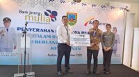 Bank Jateng salurkan beasiswa Rp100 juta untuk pelajar di Kudus (foto: Bank Jateng)