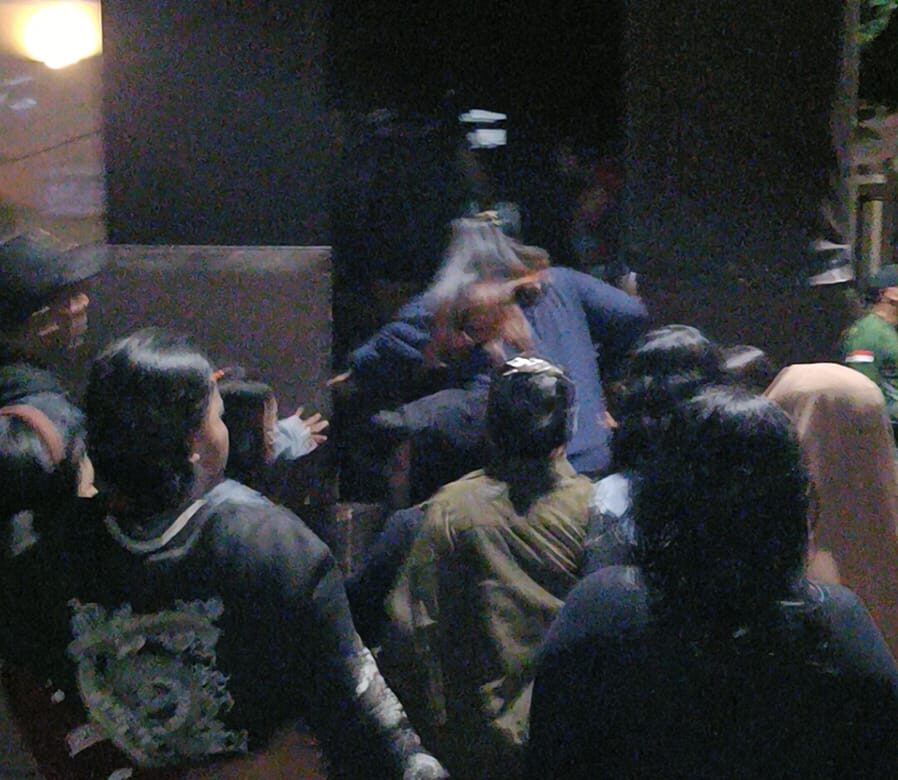 Satpol PP Semarang lakukan razia pekerja seks. (matasemarang.com/Lia DIna)