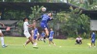 Latihan Bersama PSIS Semarang vs PSIM EPA. (matasemarang.com/Lia Dina)