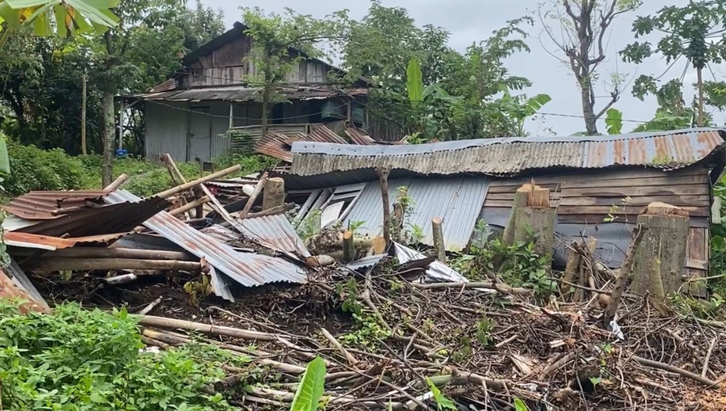rumah warga terdampak tanah gerak di Jangli. (matasemarang.com/Lia dina)