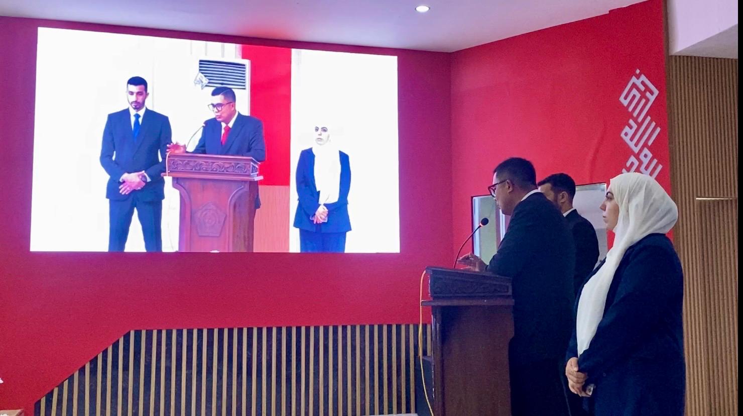 Wakil Ketua DPRD Jateng Mohammad Saleh meraih gelar Doktor Ilmu Hukum dengan predikat Summa Cumlaude.