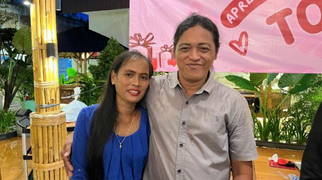 Slamet Mulyono, Driver bajaj Semarang bersama istri. (matasemarang.com/Lia Dina)