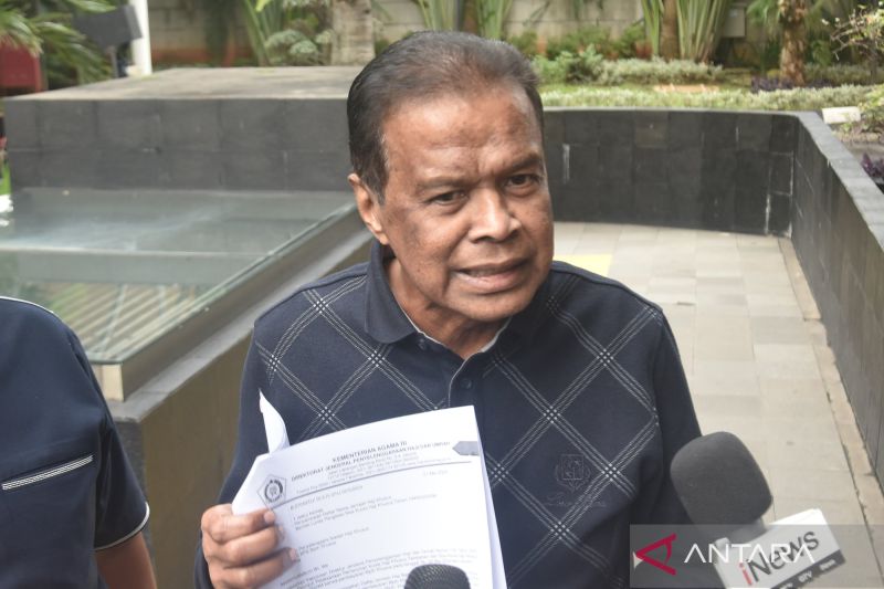 fuad-hasan-masyhur-diperiksa-kpk-2714442