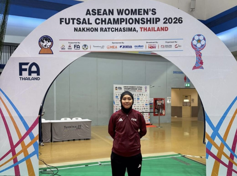 Wasit futsal Indonesia Tita Rosita bertugas dalam ASEAN Women’s Futsal Championship 2026 di Thailand (foto: PSSI) Wasit futsal Indonesia Tita Rosita bertugas dalam ASEAN Women’s Futsal Championship 2026 di Thailand (foto: PSSI)