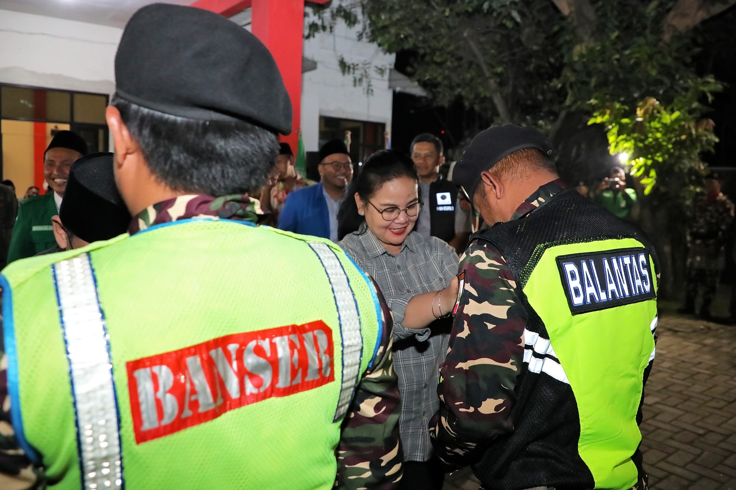 99ffb4d1-2aa5-434e-be25-86682d24b390