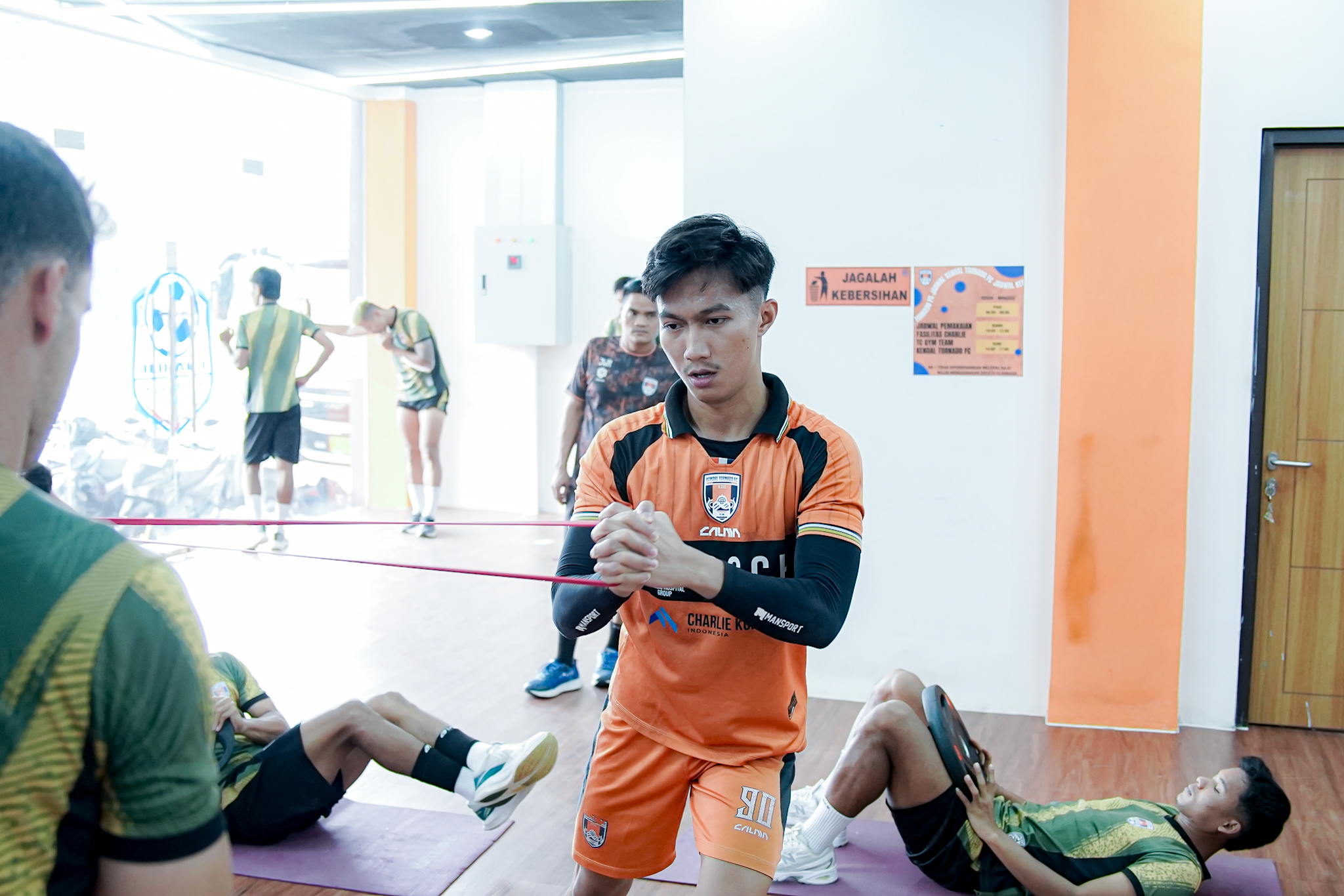 latihan Kendal Tornado FC. (matasemarang.com/Lia Dina)