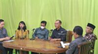 Ketua DPRD Jateng Sumanto saat menjadi narasumber dialog Ramadan di Swiba FM Karanganyar