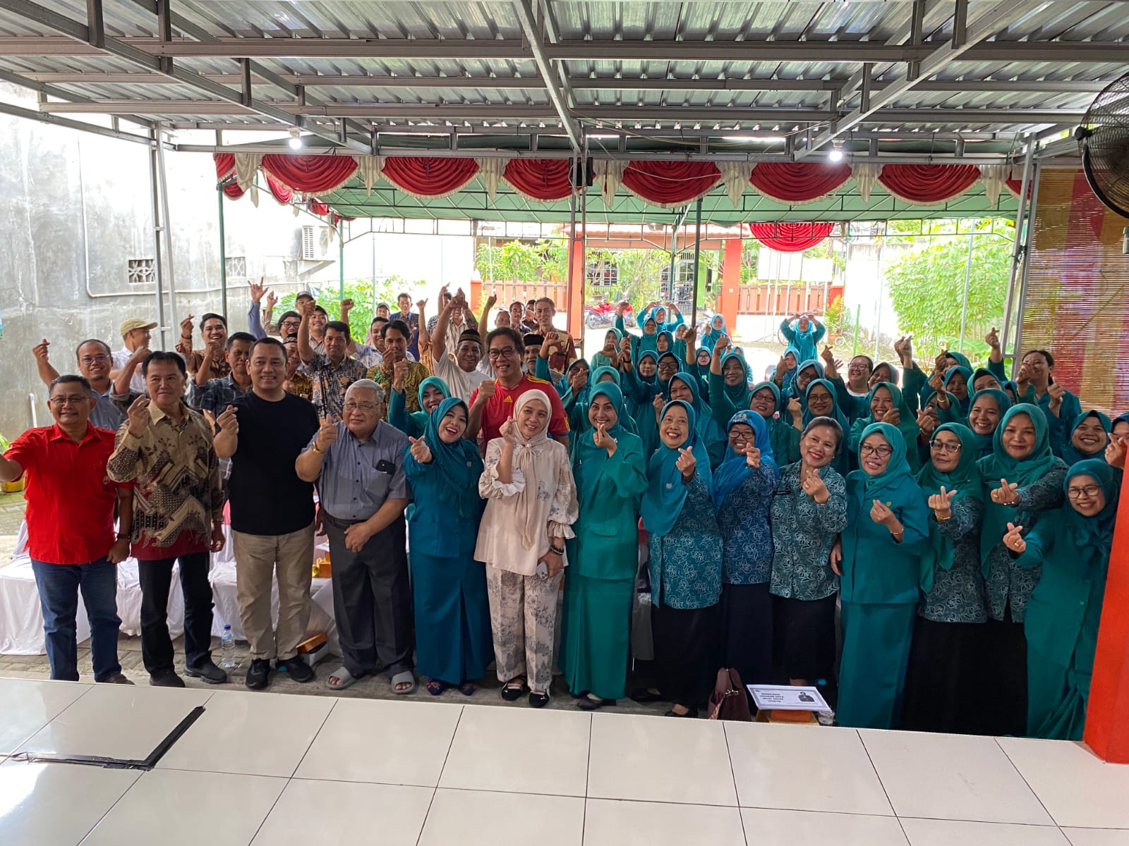 Suasana reses DPRD Jateng di Balai RW 05 Gemah, penuh diskusi hangat tentang lingkungan dan pembangunan