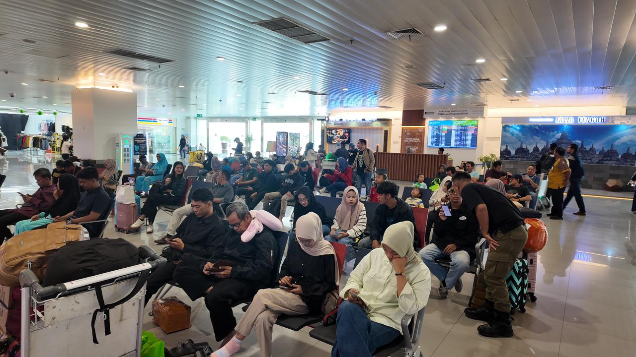 suasana Bandara Internasional Jenderal Ahmad Yani Semarang. (matasemarang.com/Lia Dina) suasana Bandara Internasional Jenderal Ahmad Yani Semarang. (matasemarang.com/Lia Dina)