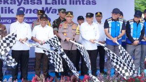 Flag off one way naisonal arus balik Lebaran 2026. (matasemarang.com/Lia dina)