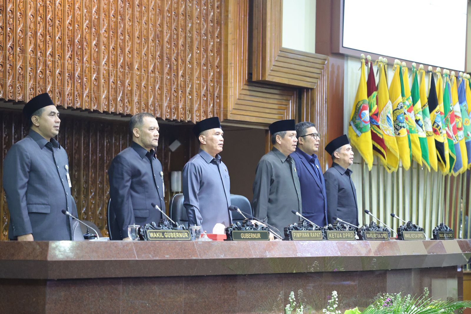 Rapat Paripurna DPRD Jateng pembentukan Pansus LKPJ (foto: DPRD Jateng)