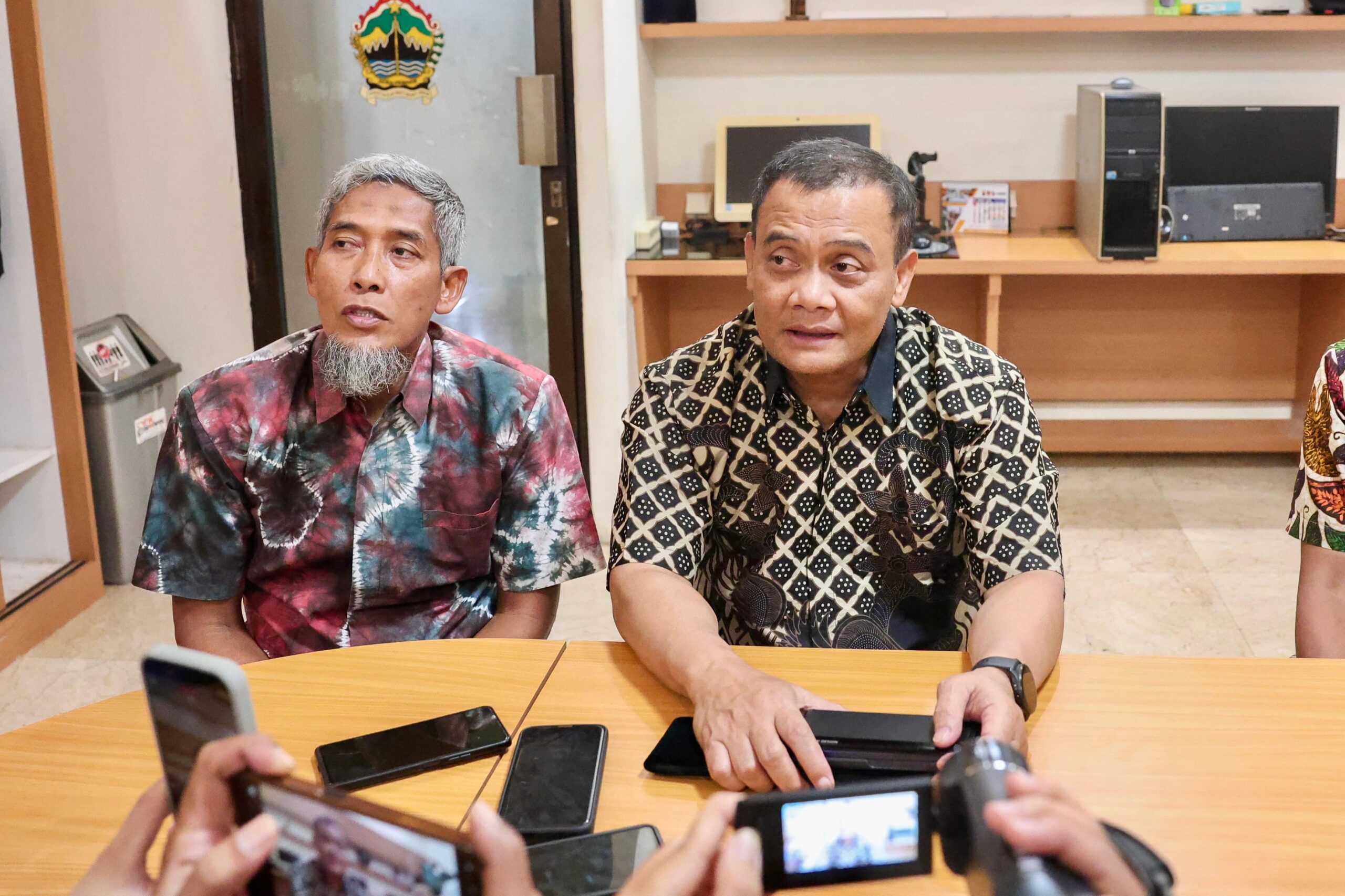 Sekda Jateng Sumarno dan Gubernur Jateng Ahmad Luthfi (foto: Pemprov Jateng)
