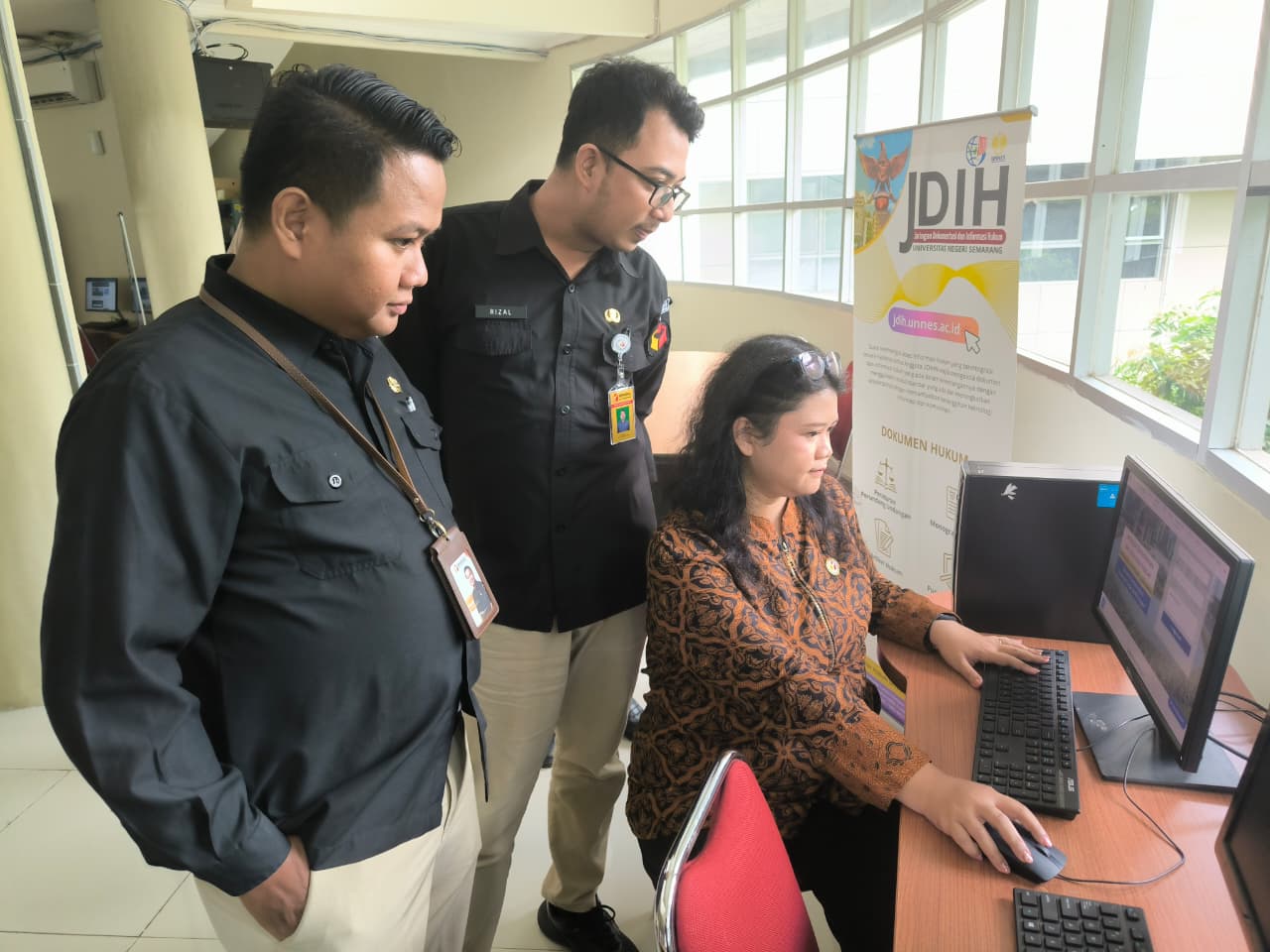 Bawaslu Kota Semarang kunjungi JDIH Unnes. (matasemarang.com/Lia dina)