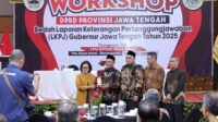 Ketua DPRD Jateng Sumanto membuka workshop bedah LKPJ 2025 di SurakartA (foto: DPRD Jateng)