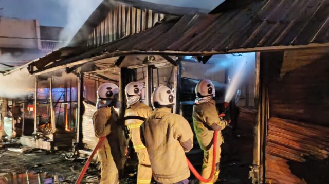 Kebakaran Pasar Kanjengan (foto: Damkar Kota Semarang)
