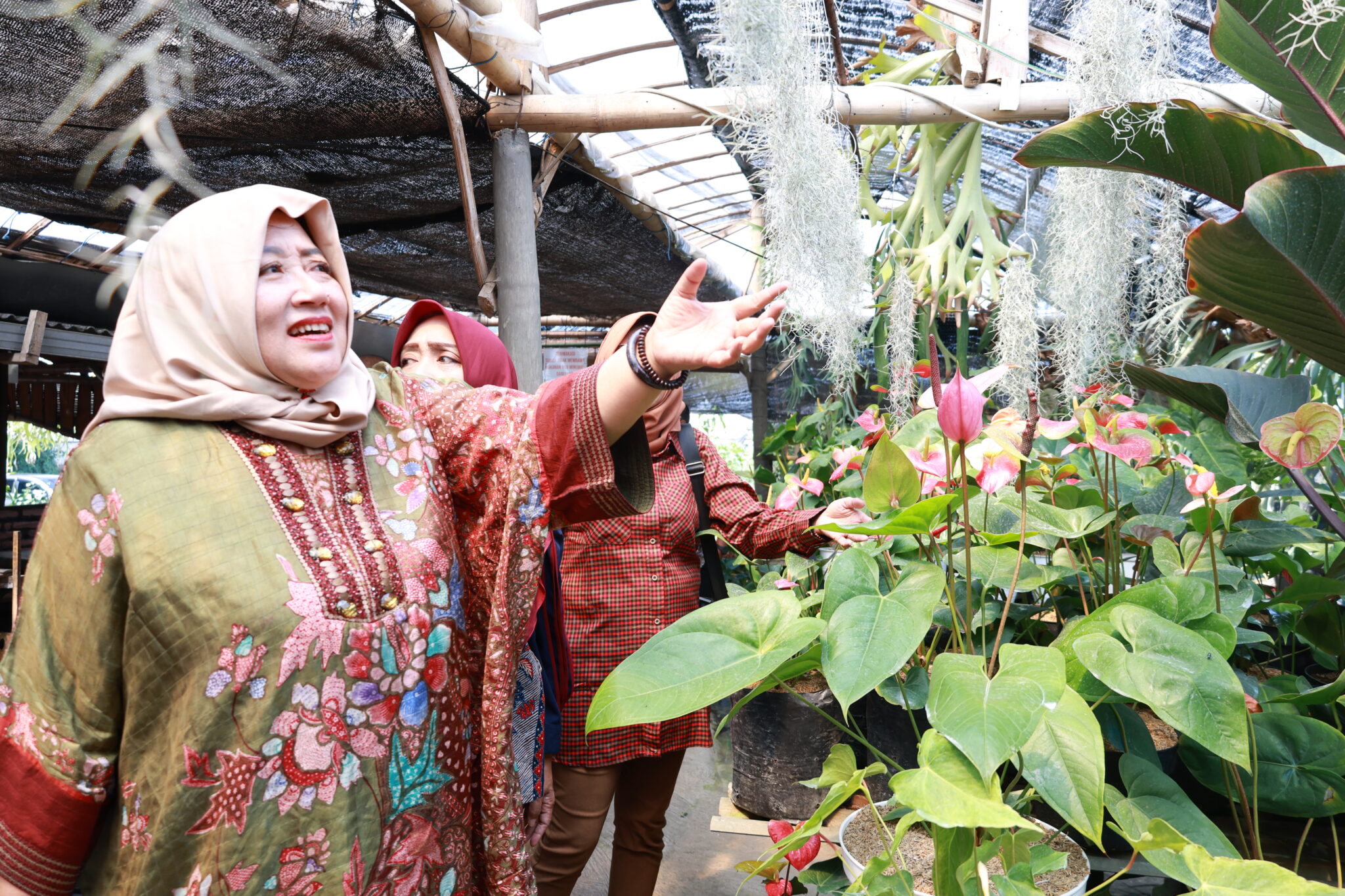 Komisi B DPRD Jateng saat melakukan kunjungan (foto: DPRD Jateng)