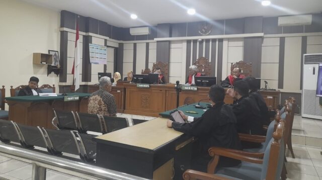 Sidang Dirut Bank Jateng